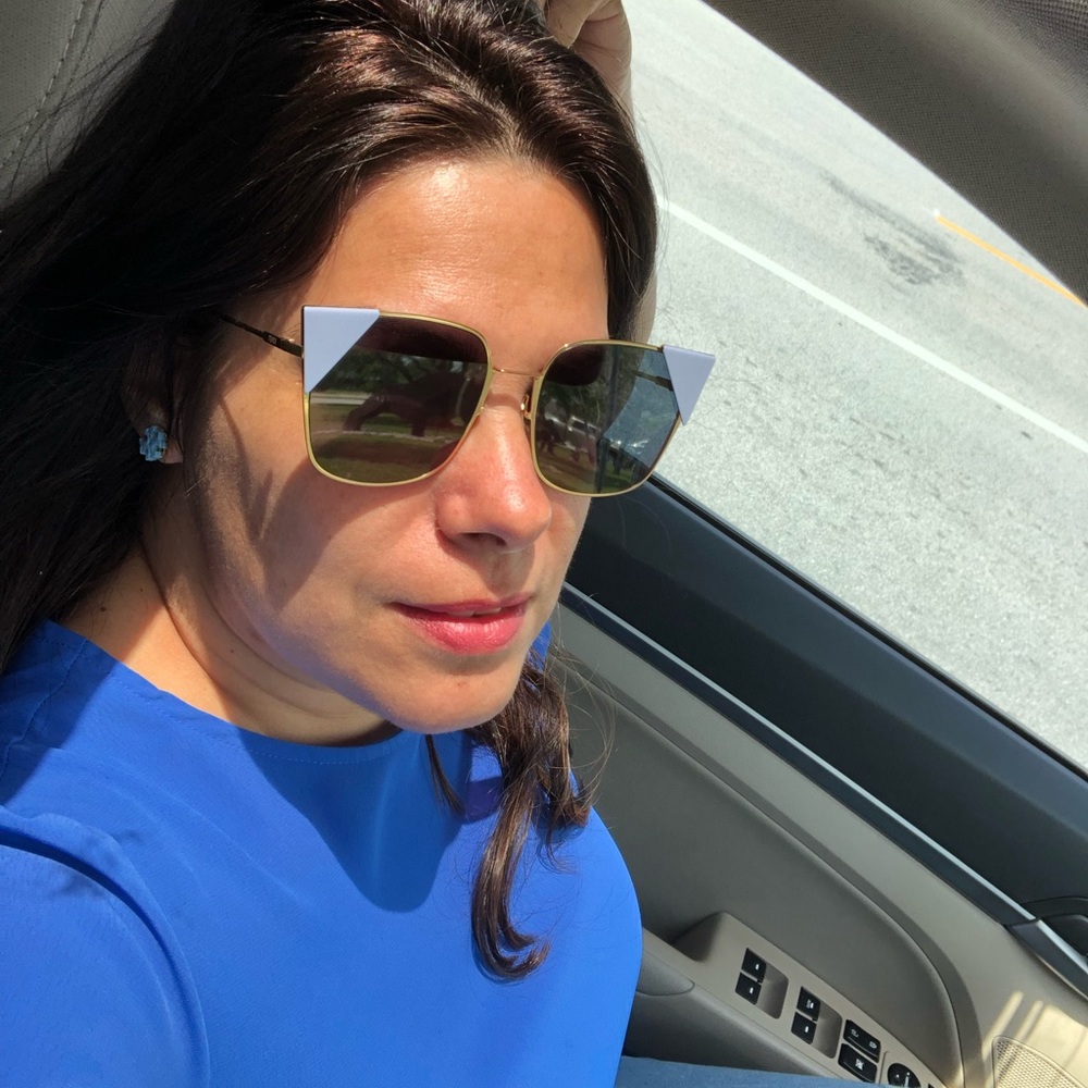 Meet your Posher, Liliana